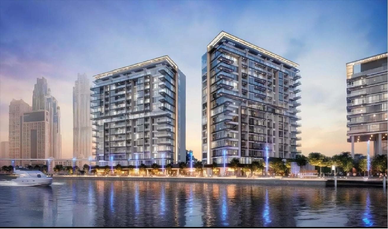 Canal Front Residences — thumbnail 2